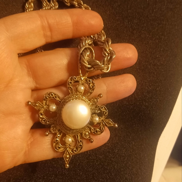 Dior Necklace with Pendant 36" - Picture 7 of 14